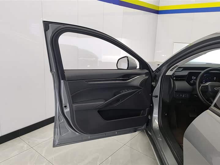 Фото 7 - Ford Mondeo