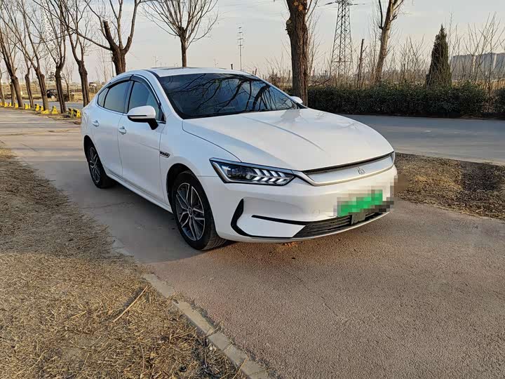 Фото 3 - BYD Qin Plus