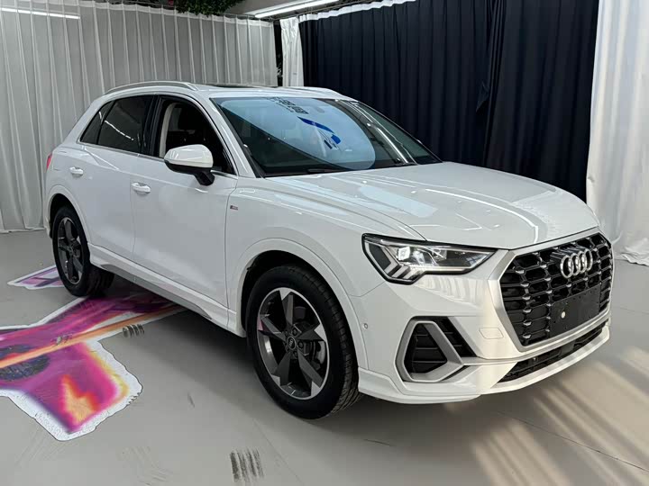 Фото 3 - Audi Q3