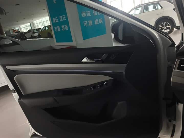 Фото 7 - Volkswagen Bora