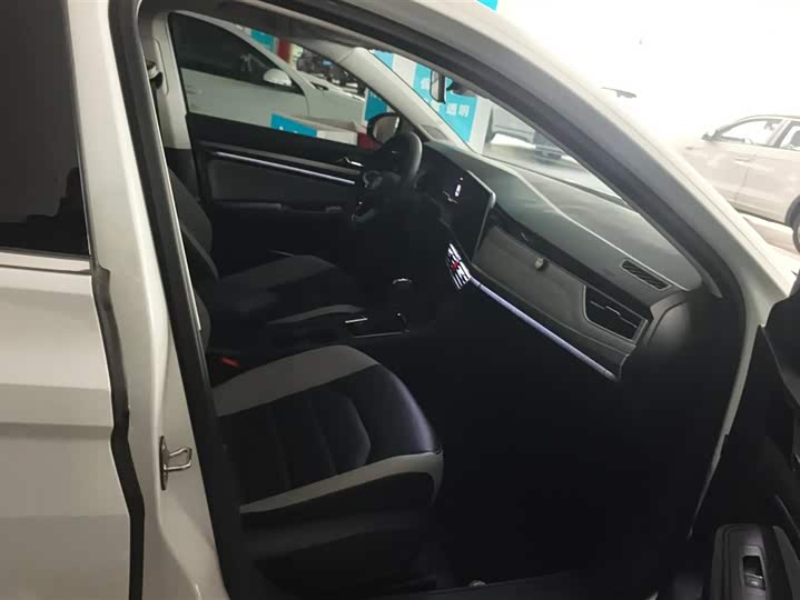 Фото 8 - Volkswagen Bora