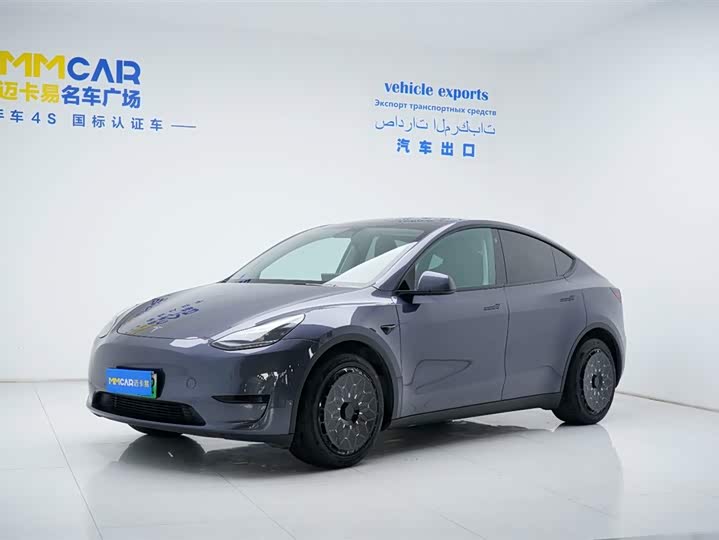 Фото 2 - Tesla Model Y