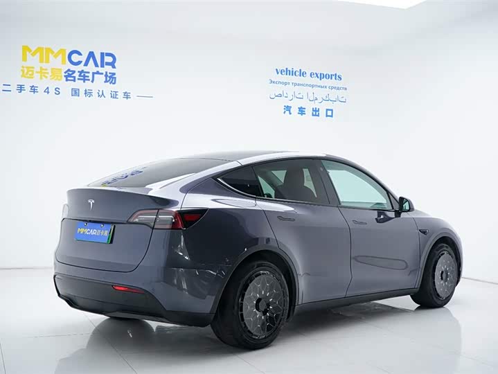 Фото 4 - Tesla Model Y