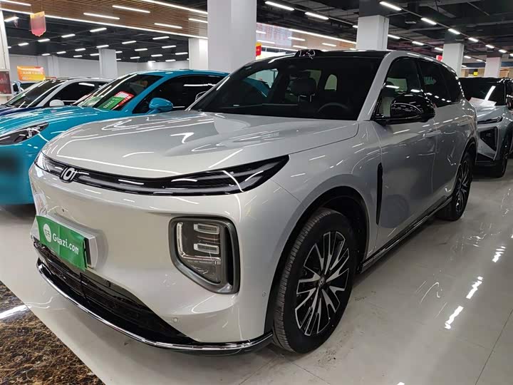 Фото 2 - Changan Qiyuan (Nevo) Q07