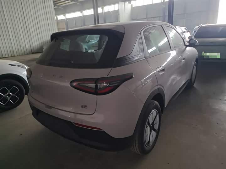 Фото 7 - Geely Galaxy Geome