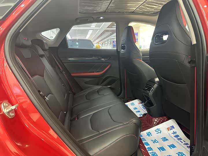 Фото 9 - Geely Emgrand GS