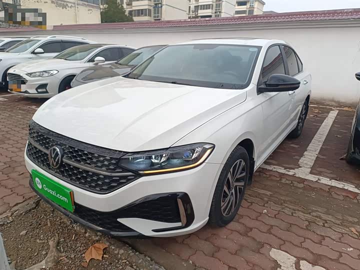 Фото 2 - Volkswagen Lavida