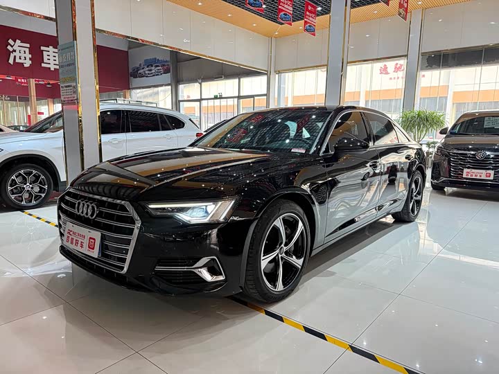 Фото 3 - Audi A6L