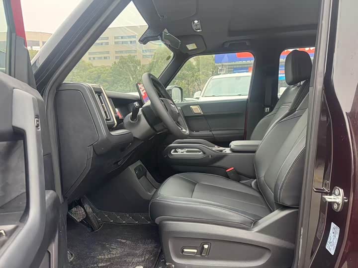 Фото 7 - Chery iCar 03T