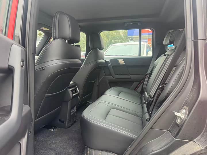 Фото 8 - Chery iCar 03T