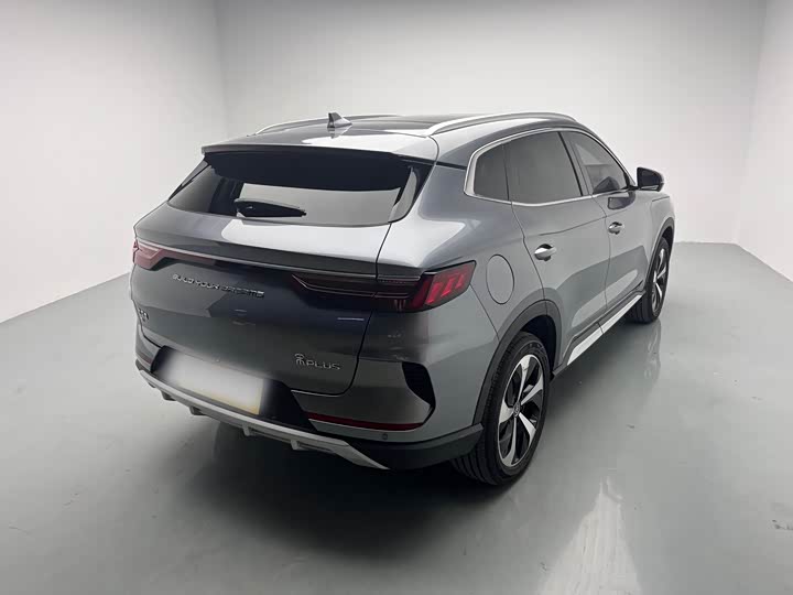 Фото 4 - BYD Song Plus Hybrid/EV