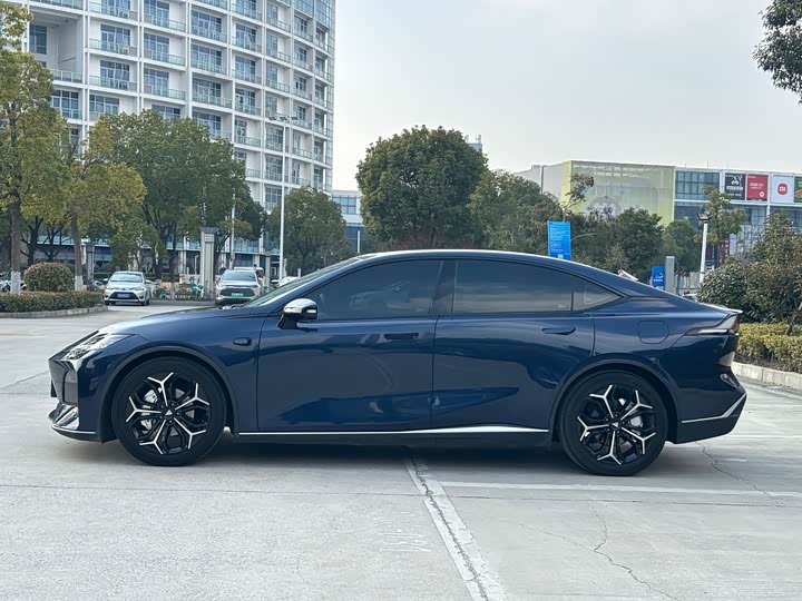 Фото 3 - Changan Deepal SL03