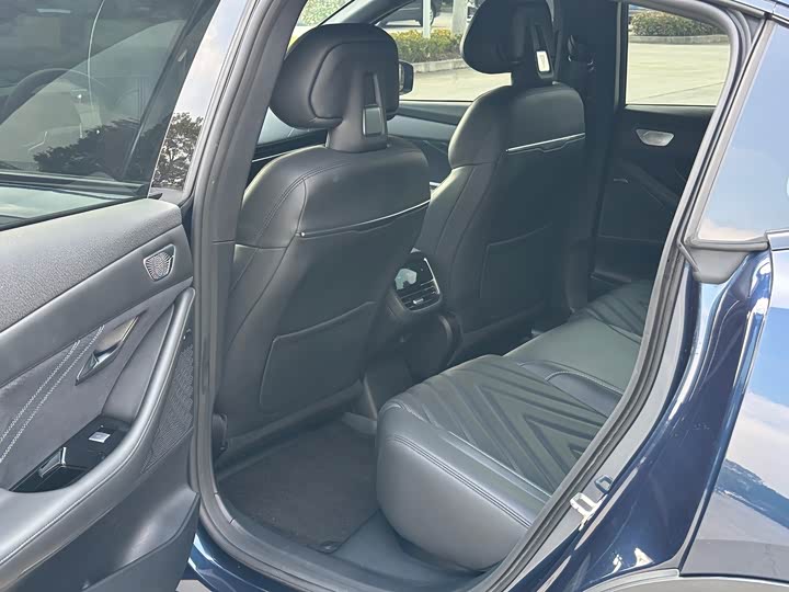 Фото 5 - Changan Deepal SL03