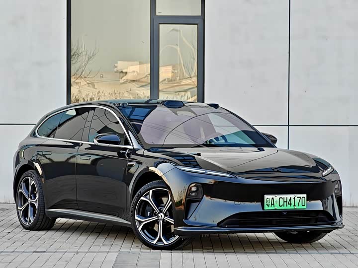 Фото 3 - Nio ET5T