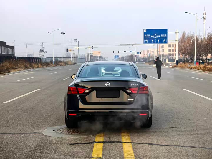 Фото 5 - Nissan Teana