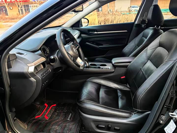 Фото 7 - Nissan Teana