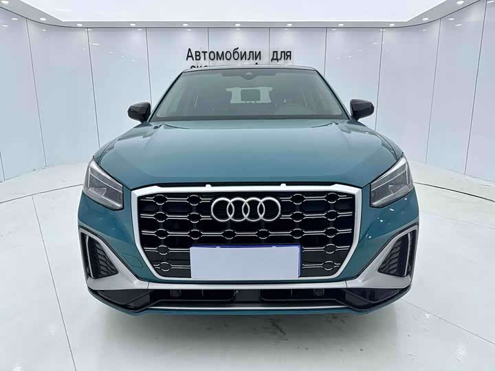 Фото 2 - Audi Q2L
