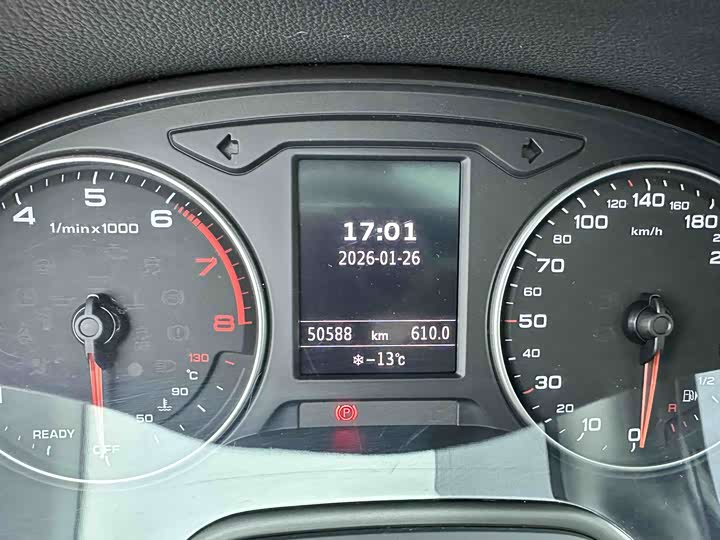 Фото 6 - Audi Q2L