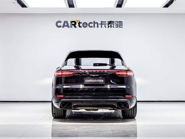 Фото 5 - Porsche Cayenne