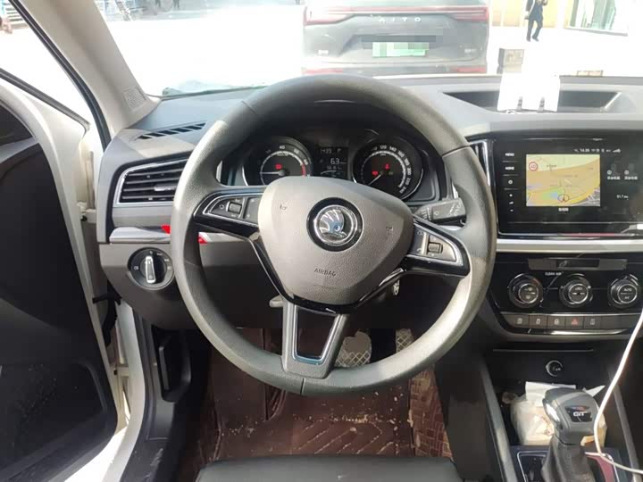 Фото 3 - Skoda Kamiq