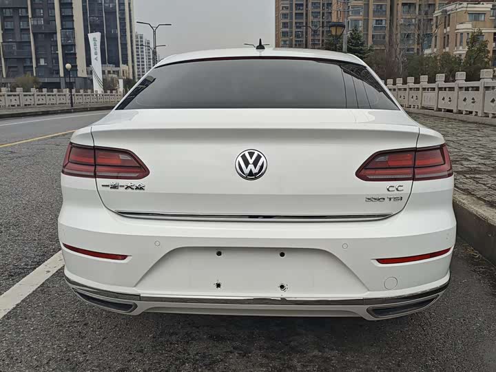 Фото 4 - Volkswagen CC
