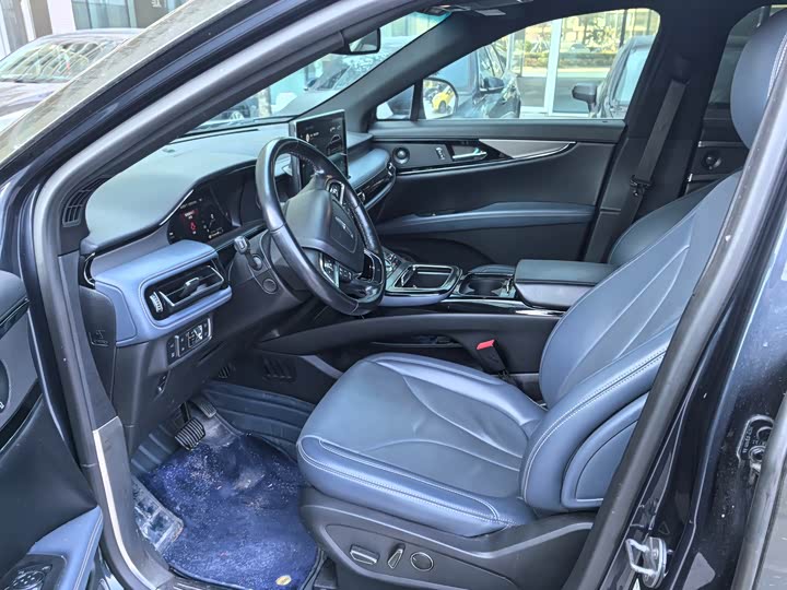 Фото 4 - Lincoln Nautilus