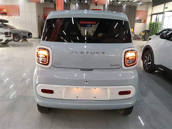 Фото 6 - Bestune Pony