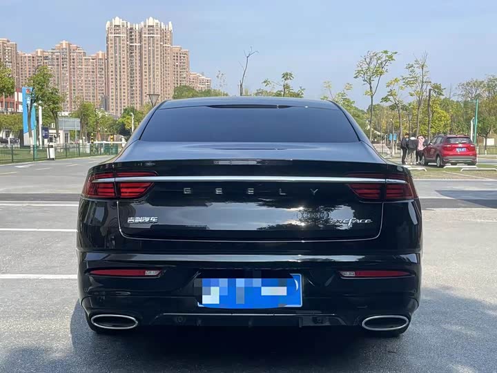 Фото 8 - Geely Preface