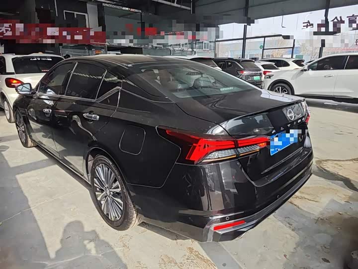 Фото 5 - Nissan Teana