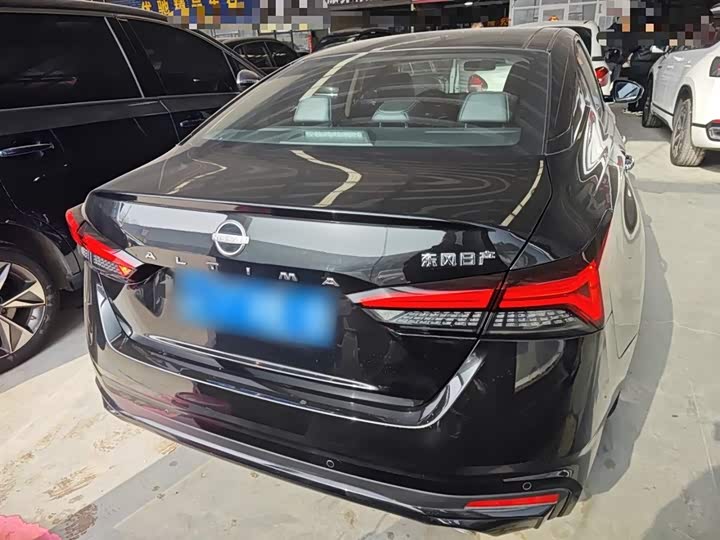 Фото 6 - Nissan Teana