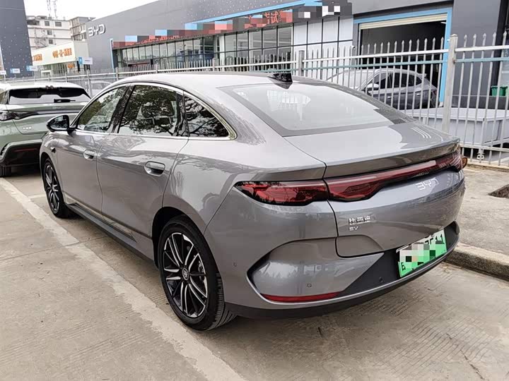 Фото 5 - BYD Qin L