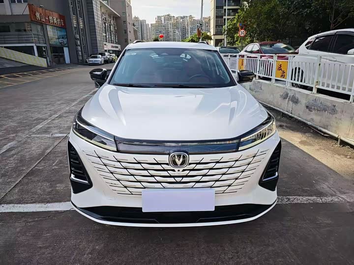 Фото 2 - Changan CS75 Plus