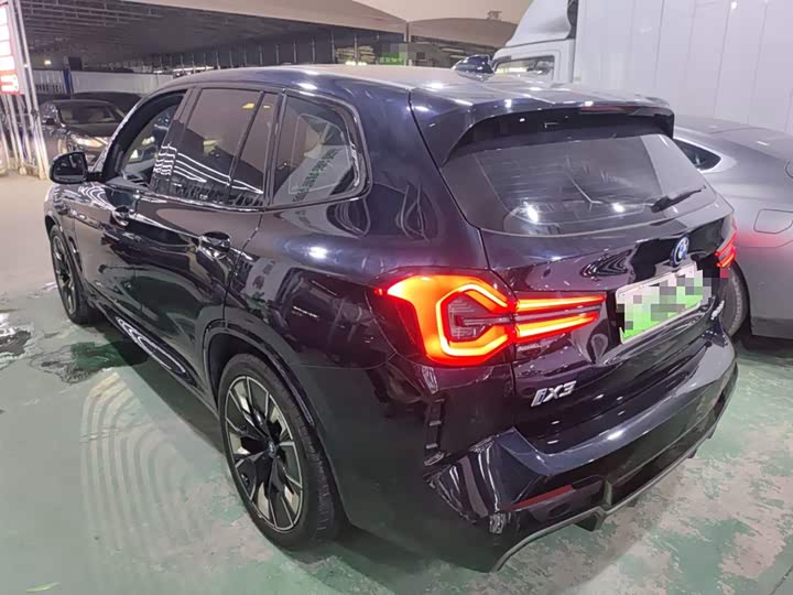 Фото 5 - BMW iX3