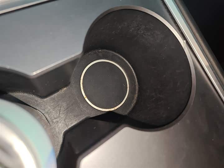 Фото 9 - Tesla Model Y