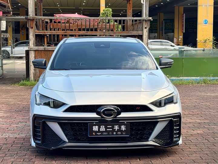 Фото 2 - GAC Trumpchi Empow R