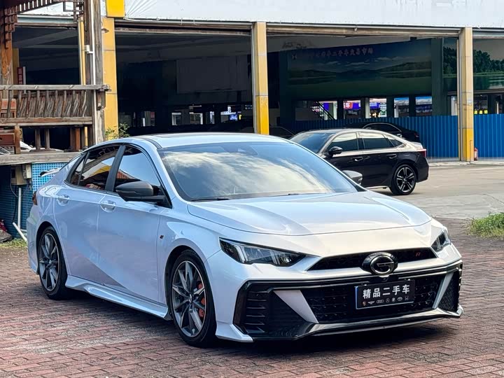 Фото 3 - GAC Trumpchi Empow R