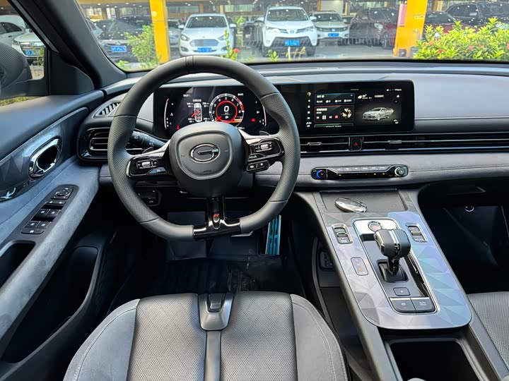 Фото 4 - GAC Trumpchi Empow R