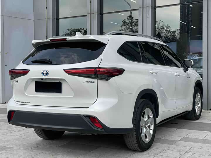 Фото 5 - Toyota Highlander