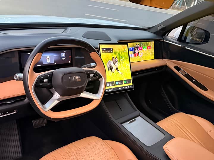 Фото 3 - Geely Galaxy L7