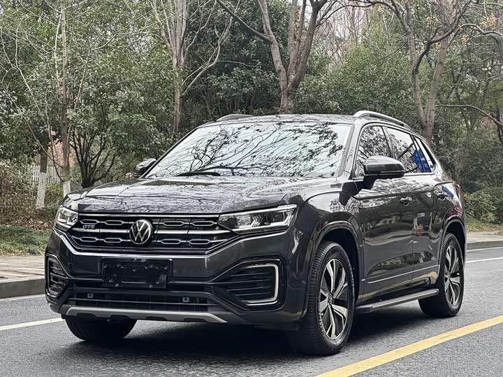 Фото 1 - Volkswagen Tayron GTE Hybrid