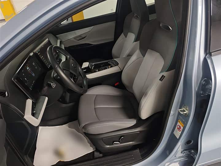 Фото 8 - Changan UNI-T