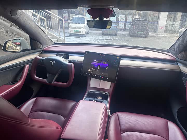 Фото 6 - Tesla Model Y