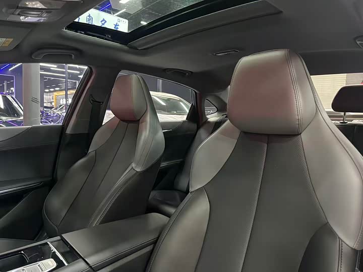 Фото 8 - Changan Raeton Plus