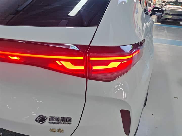 Фото 8 - Volkswagen ID.Unyx