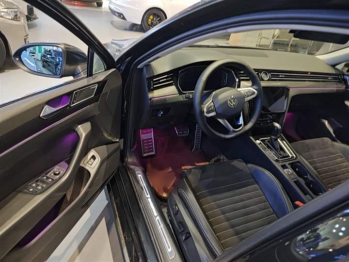 Фото 9 - Volkswagen Magotan