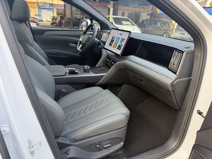 Фото 5 - BYD Song L DM-i Hybrid