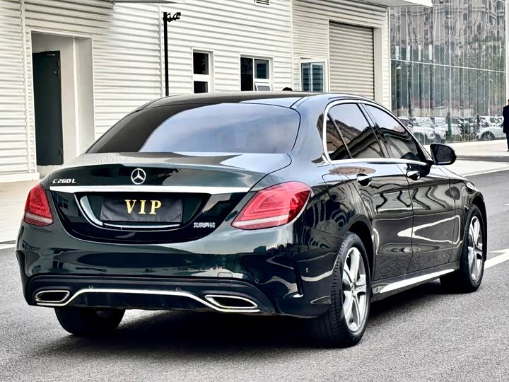 Фото 7 - Mercedes-Benz C-Class