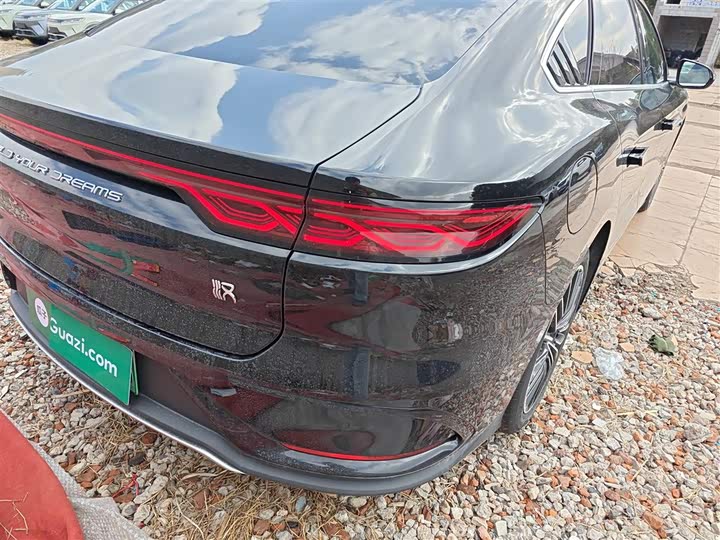 Фото 8 - BYD Han