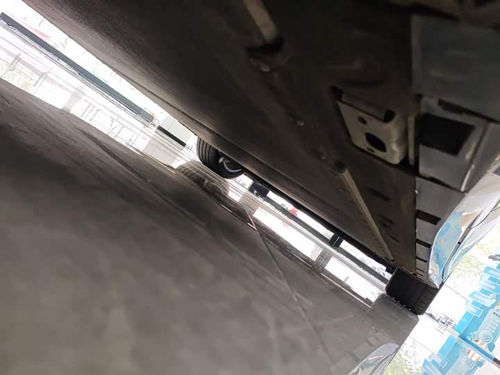 Фото 4 - BYD Han L