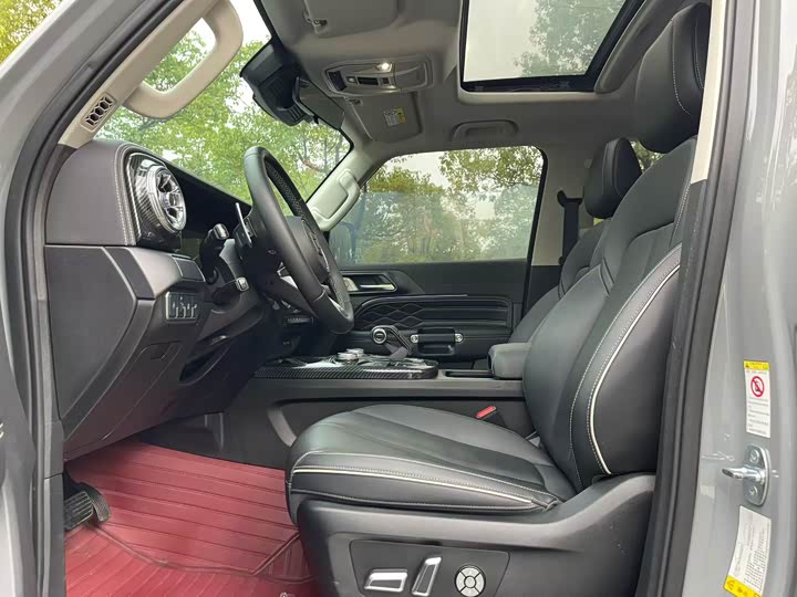 Фото 5 - Tank 300